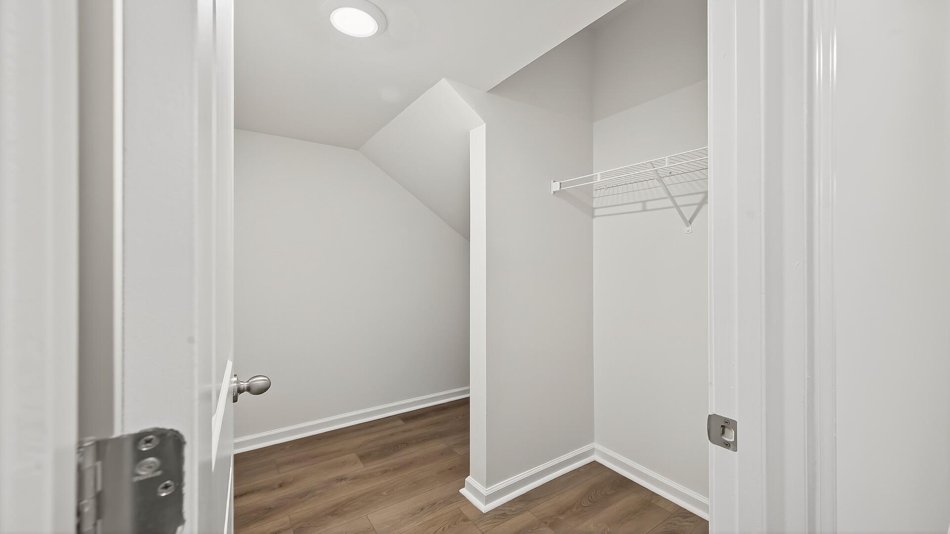 446 Cadbury Loop