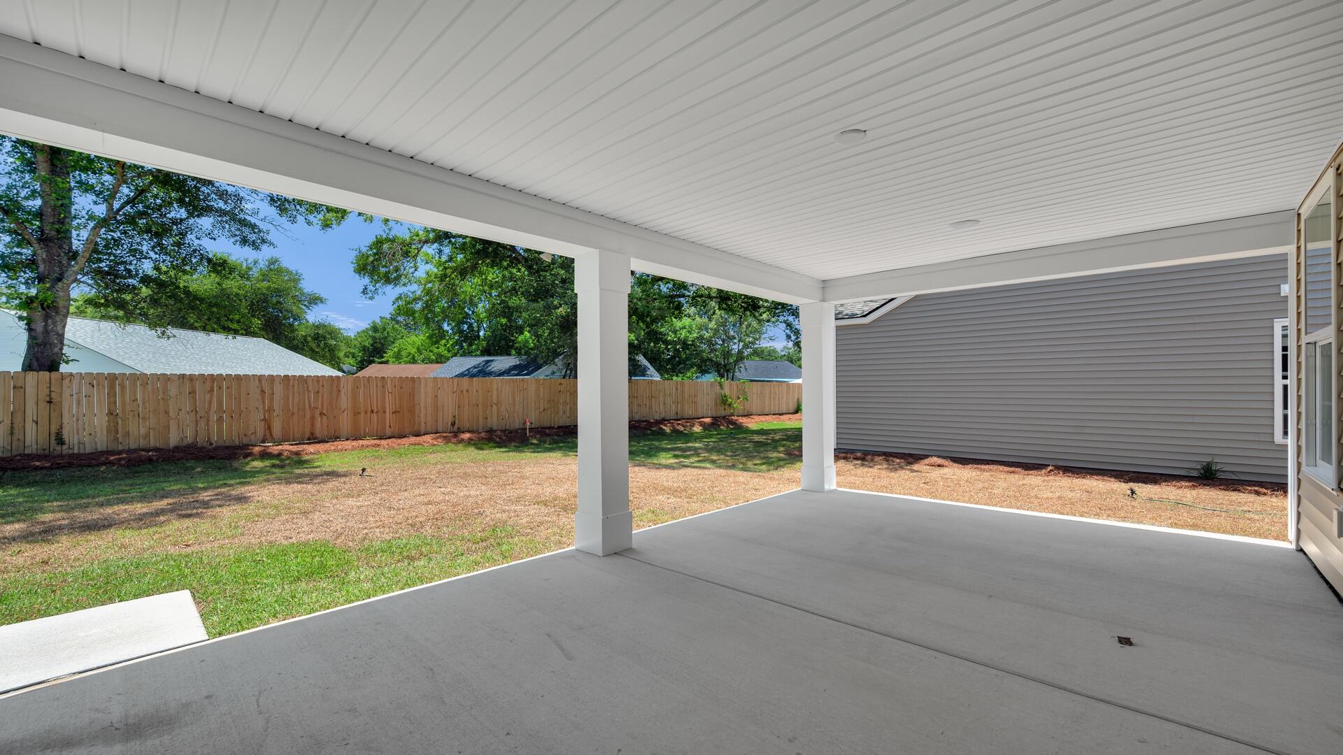 446 Cadbury Loop