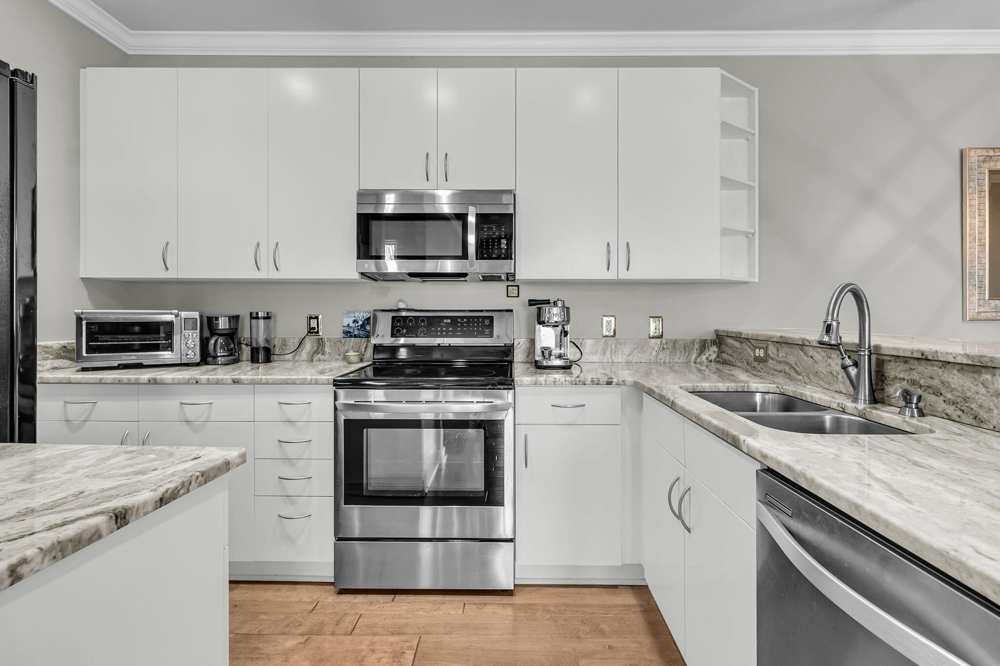1377 Hopton Circle