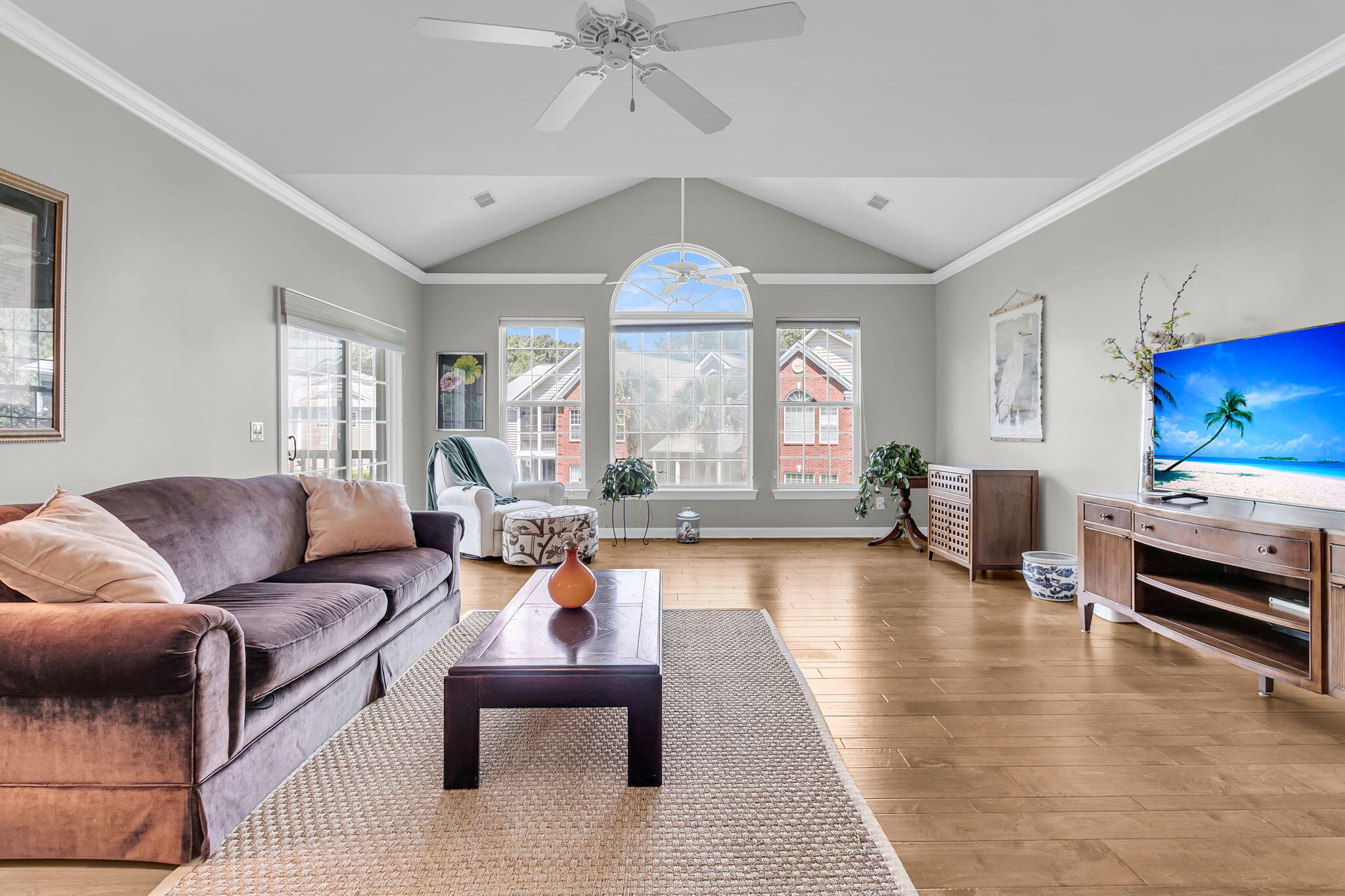 1377 Hopton Circle