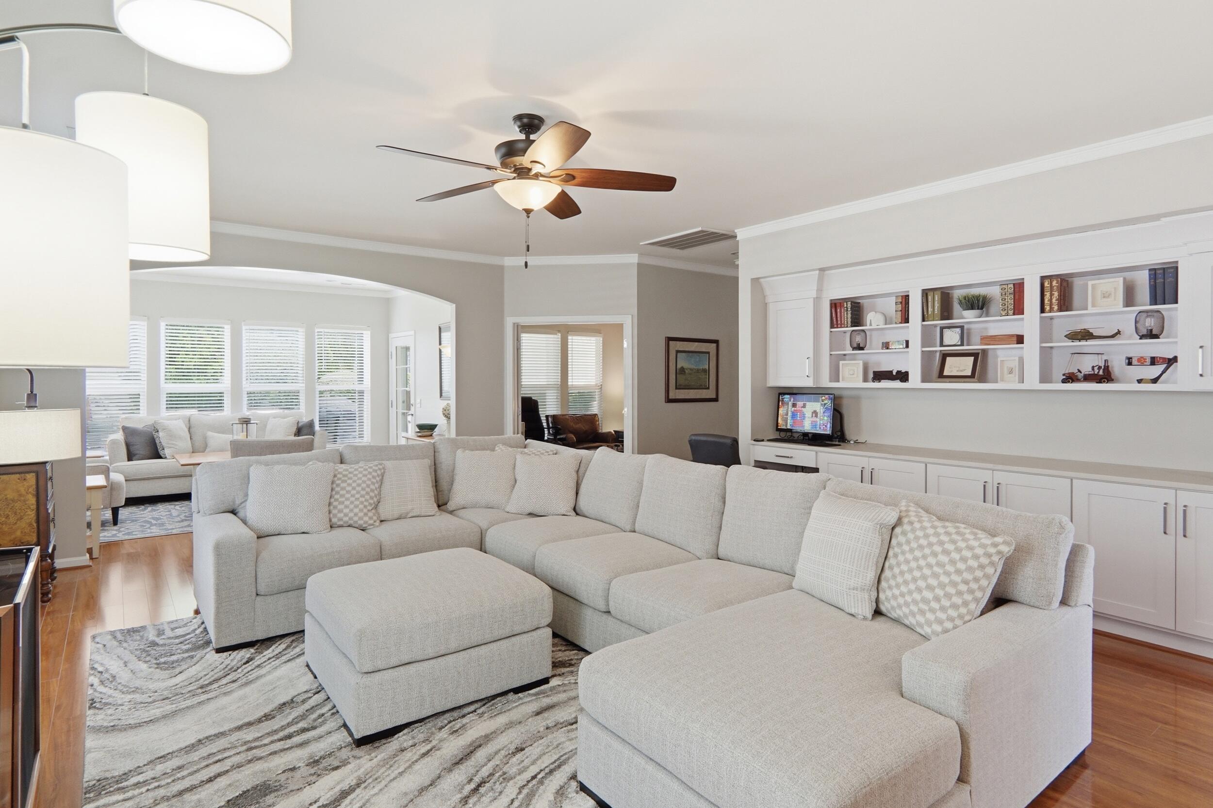 554 Tranquil Waters Way