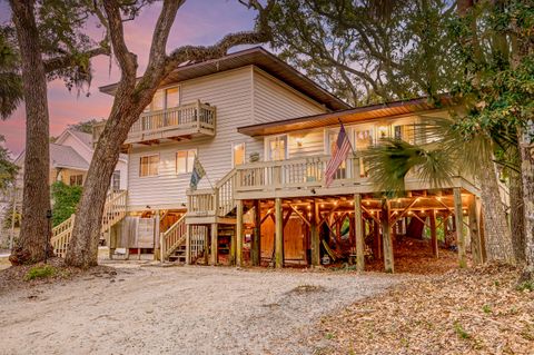 A home in Edisto Island