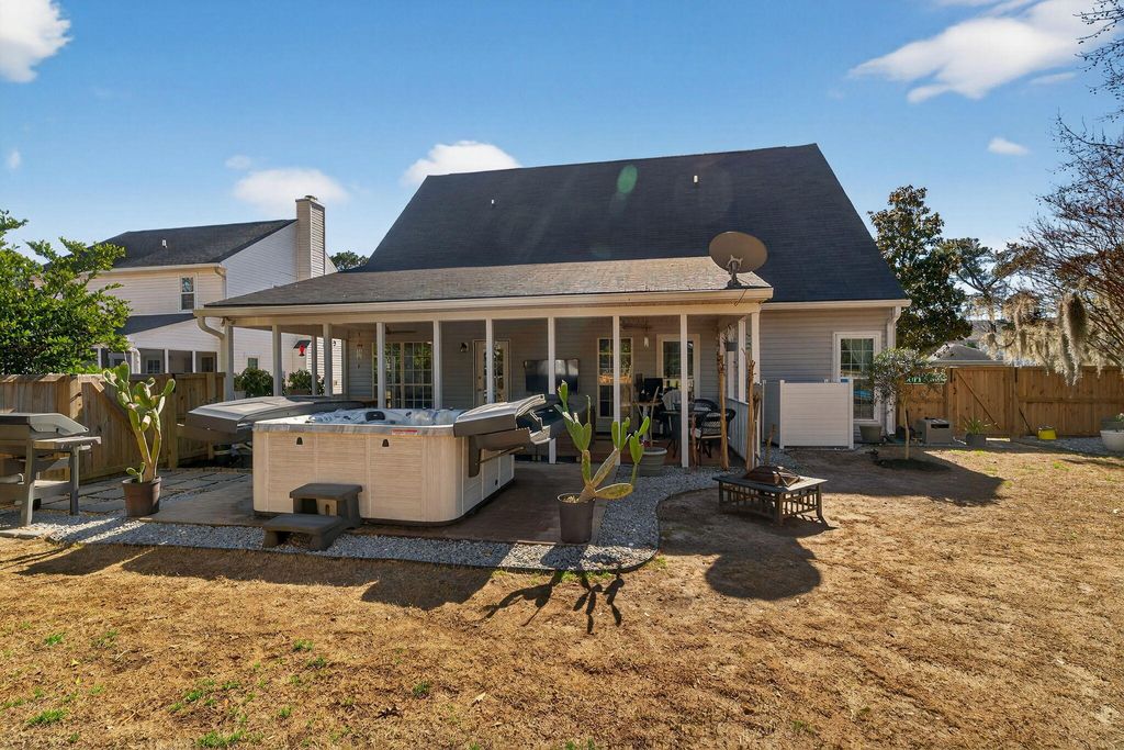 Photo of 3157 Morningdale Drive, Mount Pleasant, SC 29466 (MLS # 26004445)