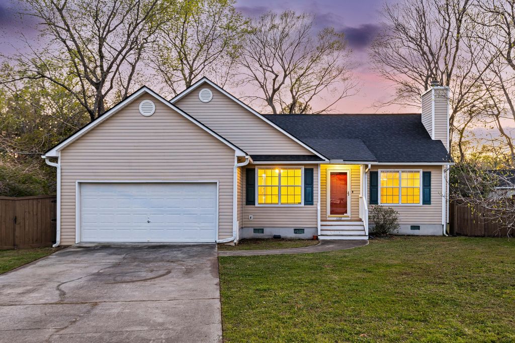 Photo of 1099 Farmington Road, Charleston, SC 29412 (MLS # 26011057)