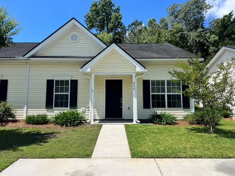 311 Dupont Way Summerville SC 29485