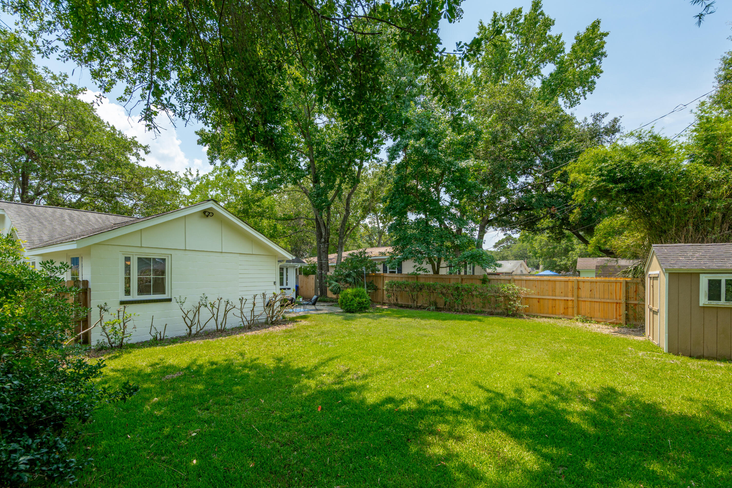 8 Tovey Road