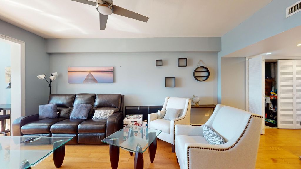 Photo of 14 Lockwood Drive #10c, Charleston, SC 29401 (MLS # 26004287)