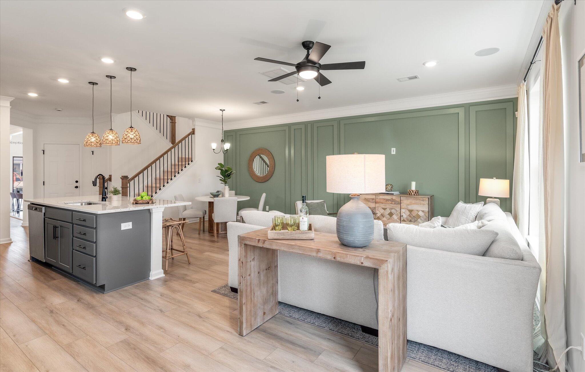 407 Painted Lady Lane