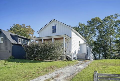 A home in North Charleston