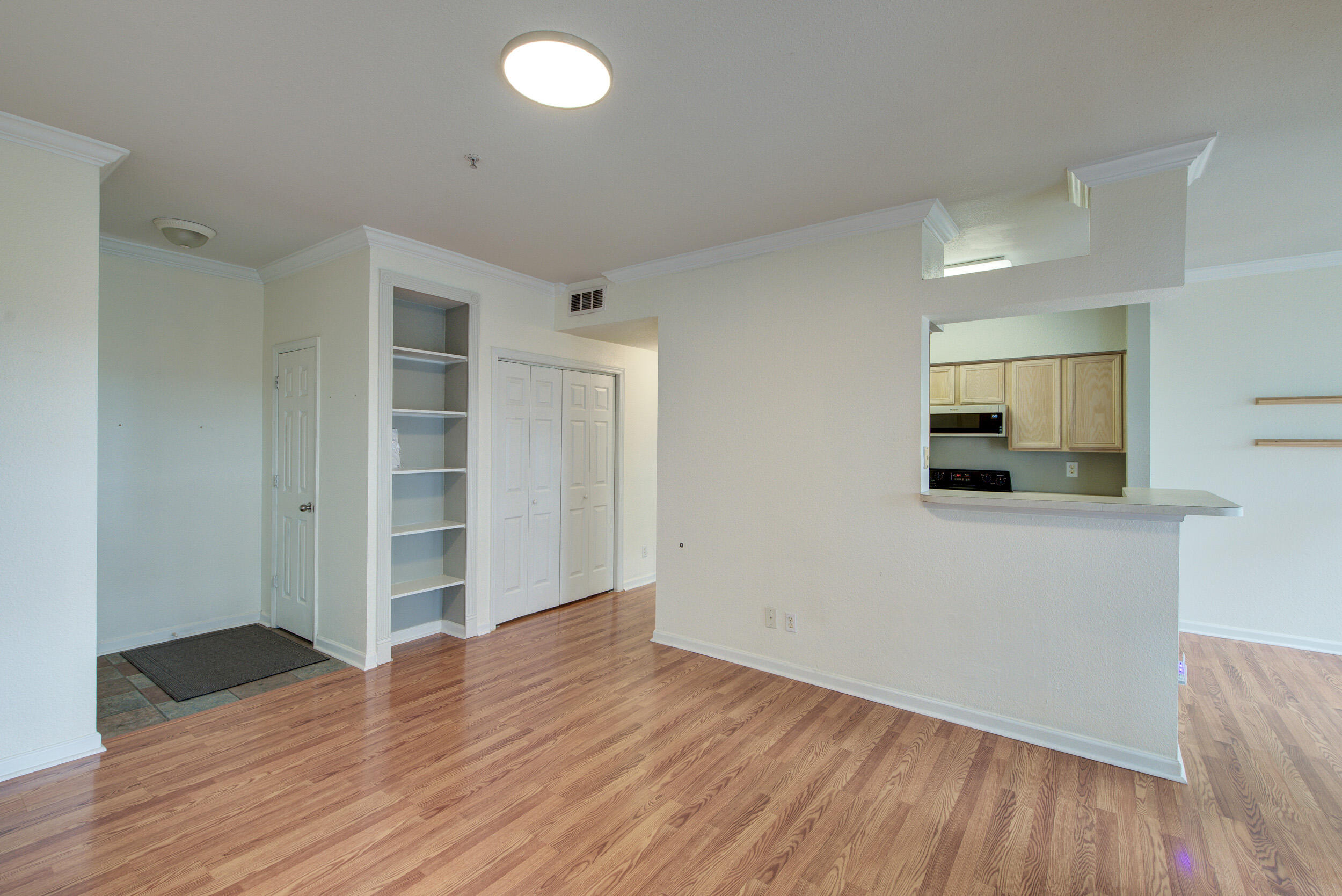 700 Daniel Ellis Drive 7206