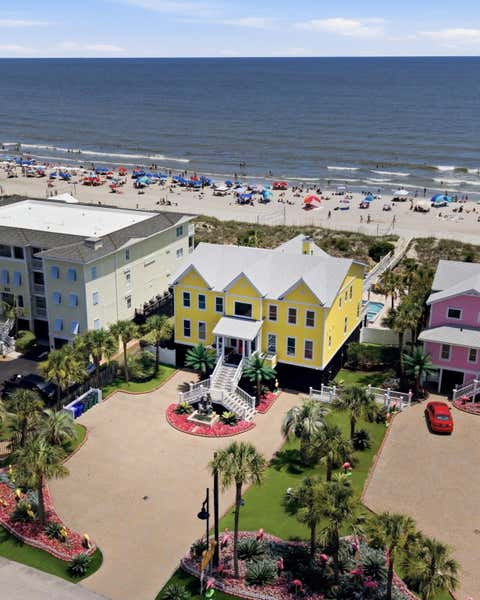 Photo of 914 Ocean Boulevard, Isle of Palms, SC 29451 (MLS # 26018075)