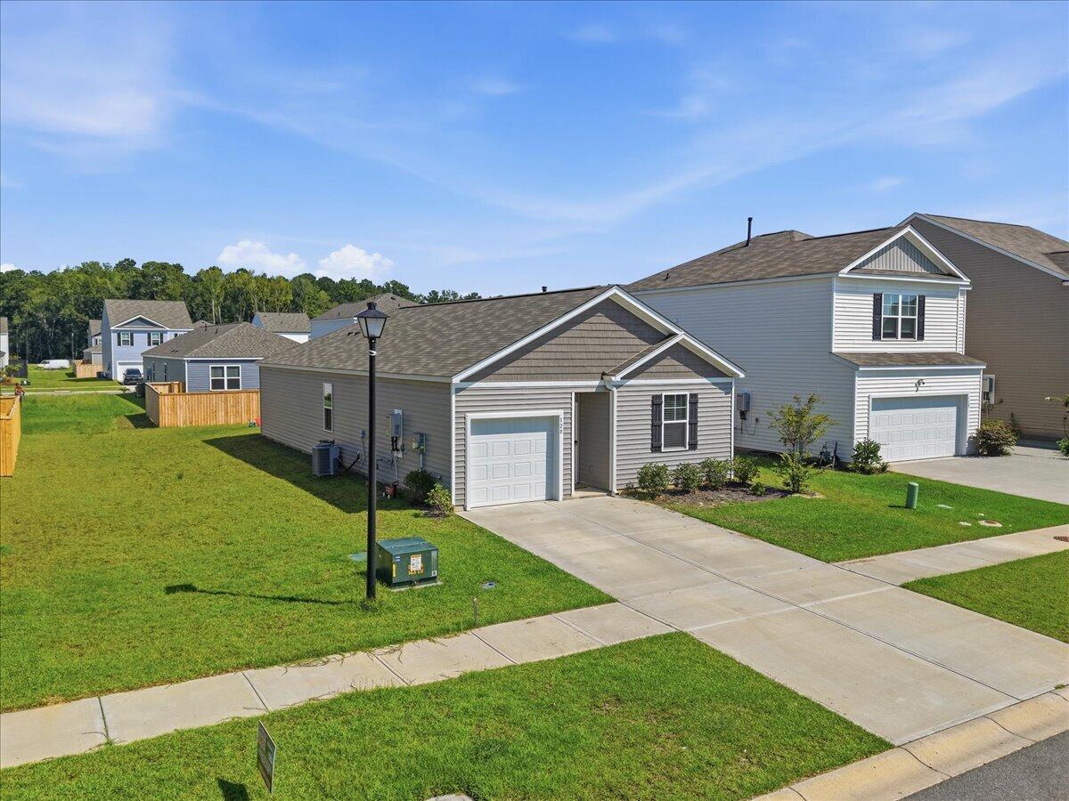 120 Hillsford Lane