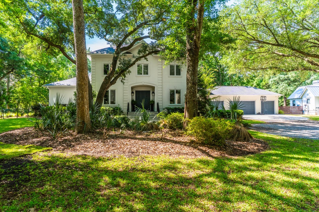 Photo of 371 Live Palmetto Bluff Blf, Mount Pleasant, SC 29464 (MLS # 26025934)