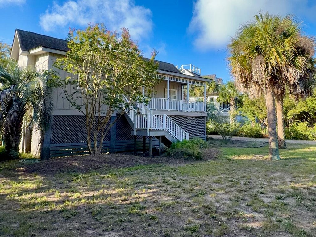 Photo of 2863 Middle Street, Sullivans Island, SC 29482 (MLS # 26025100)