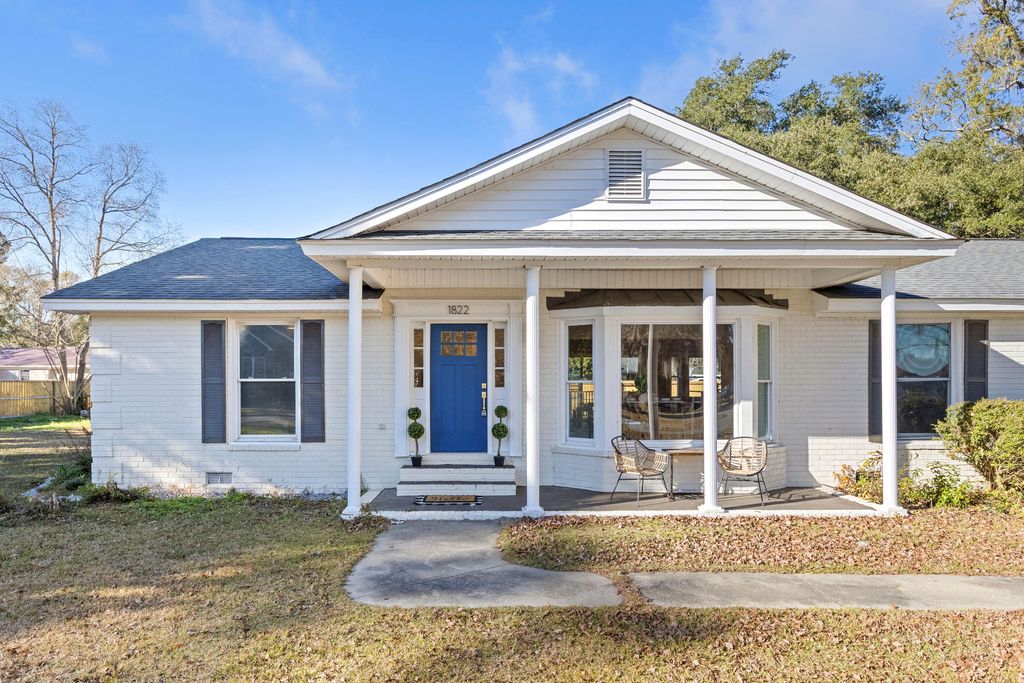 Photo of 1822 Mallard Circle, Moncks Corner, SC 29461 (MLS # 26005032)