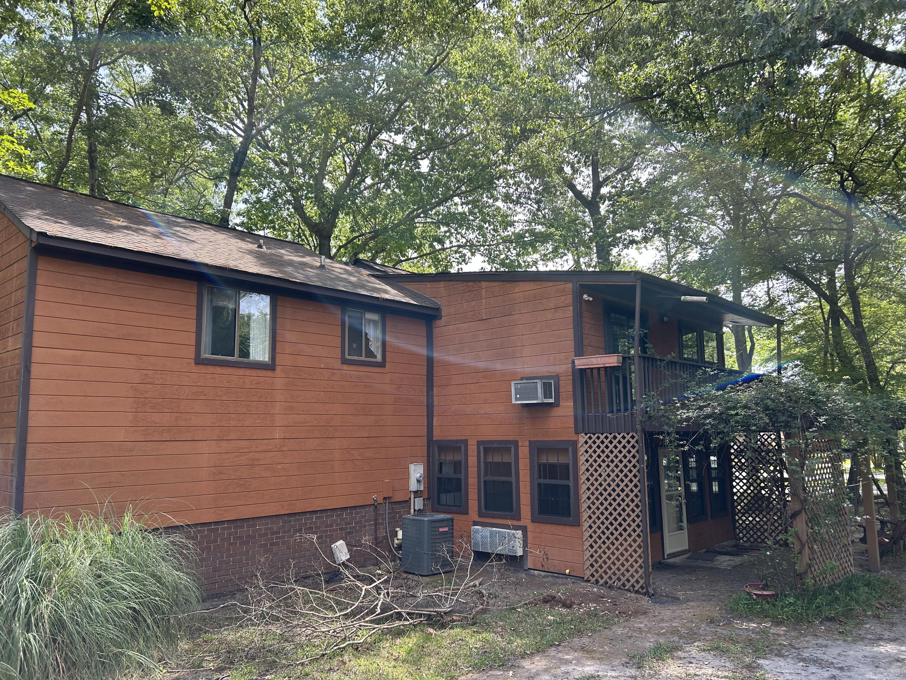 101 Timberlake Court