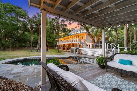 7 Tabby Lane Isle of Palms SC 29451