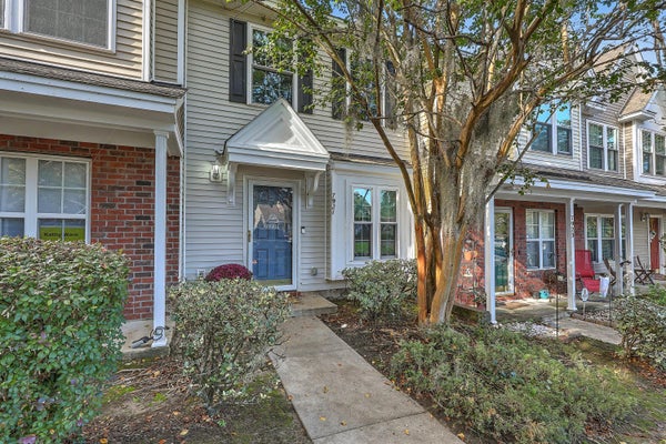 7921 SHADOW OAK DR, CHARLESTON, SC 29406 - Image cc85143db91a7bd775dc0b8f2c5f1167/227700640