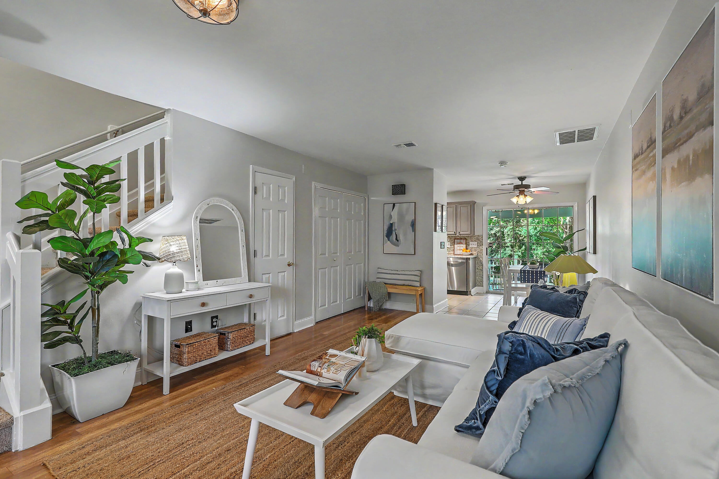 7921 Shadow Oak Drive