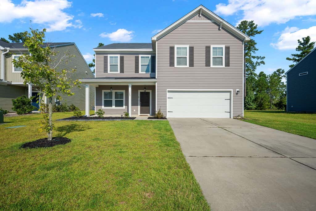 Photo of 143 Lucca Drive, Summerville, SC 29486 (MLS # 26023995)