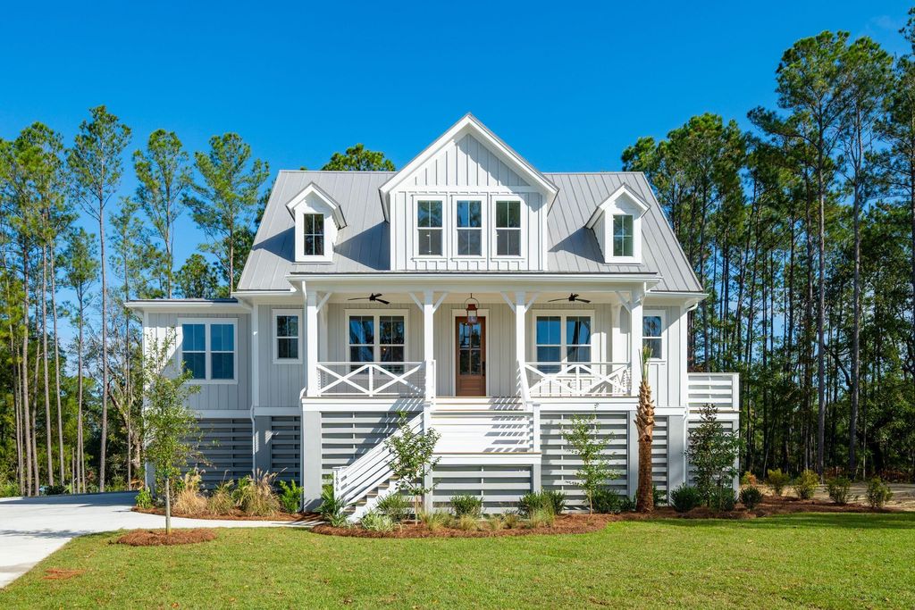 Photo of 2983 Old Tavern Court, Mount Pleasant, SC 29466 (MLS # 25024232)