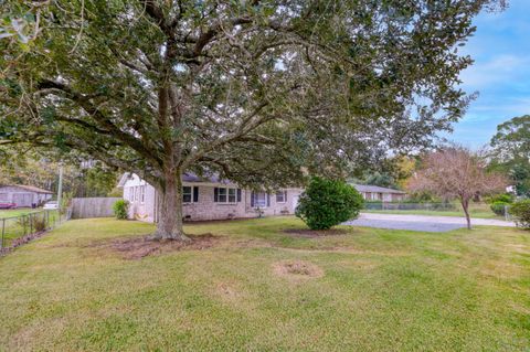 A home in Summerville