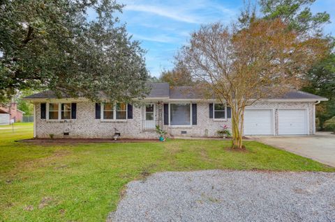 A home in Summerville