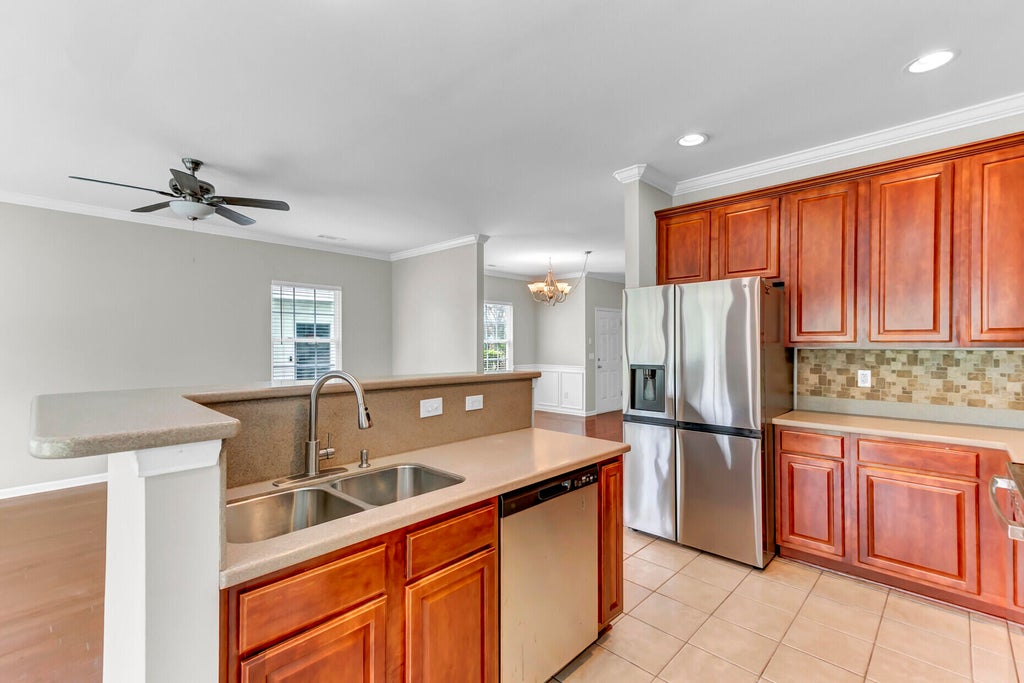 Photo of 231 Xavier Street, Charleston, SC 29414 (MLS # 26020845)