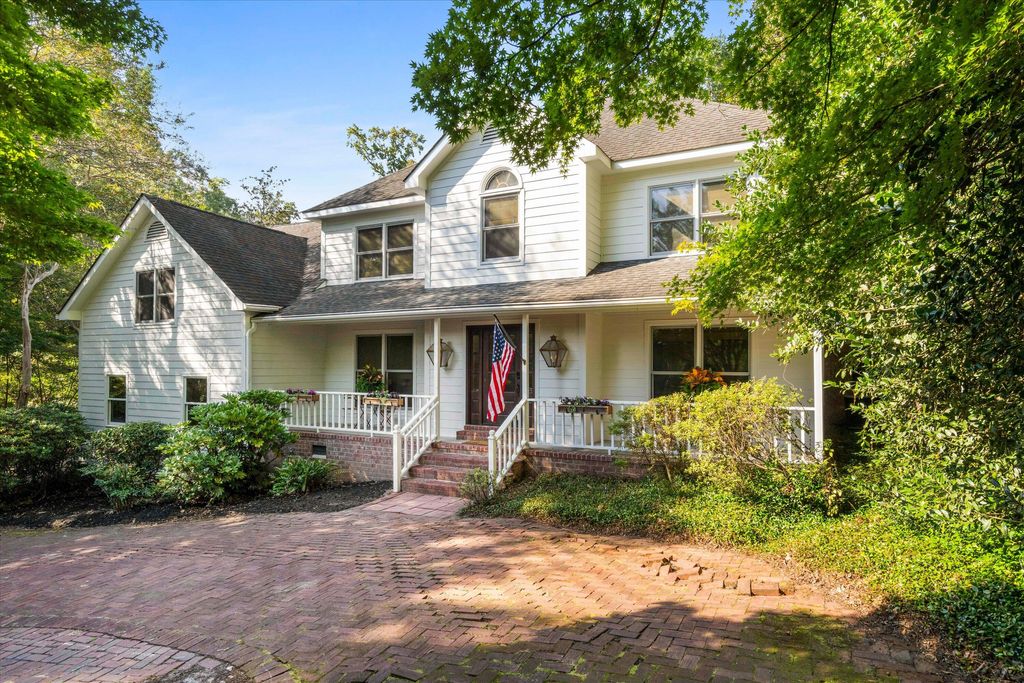 Photo of 1014 S Main Street, Summerville, SC 29483 (MLS # 25025720)