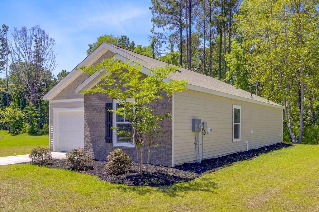 Photo of 407 Spruce Ivy Street, Moncks Corner, SC 29461 (MLS # 25014479)