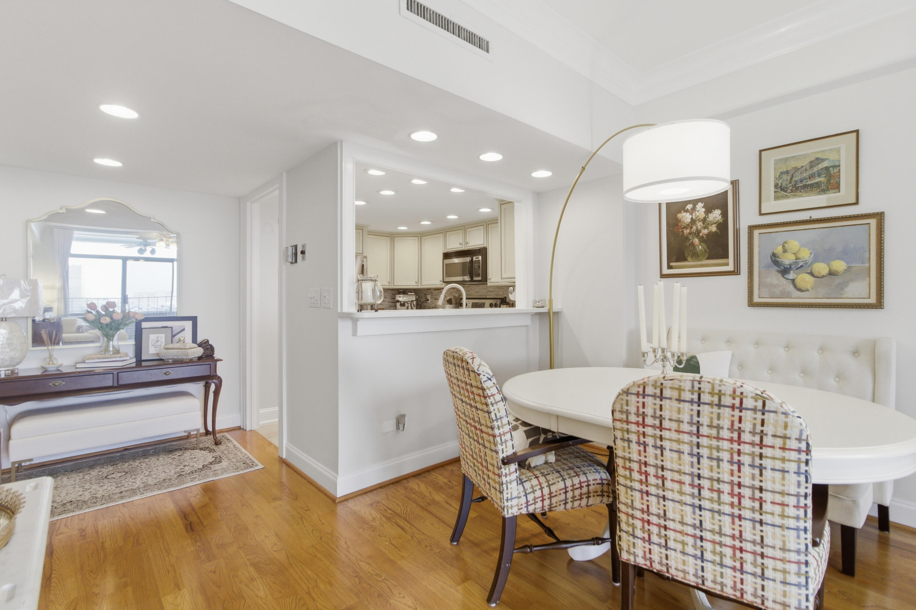 14 Lockwood Drive Apt 9j