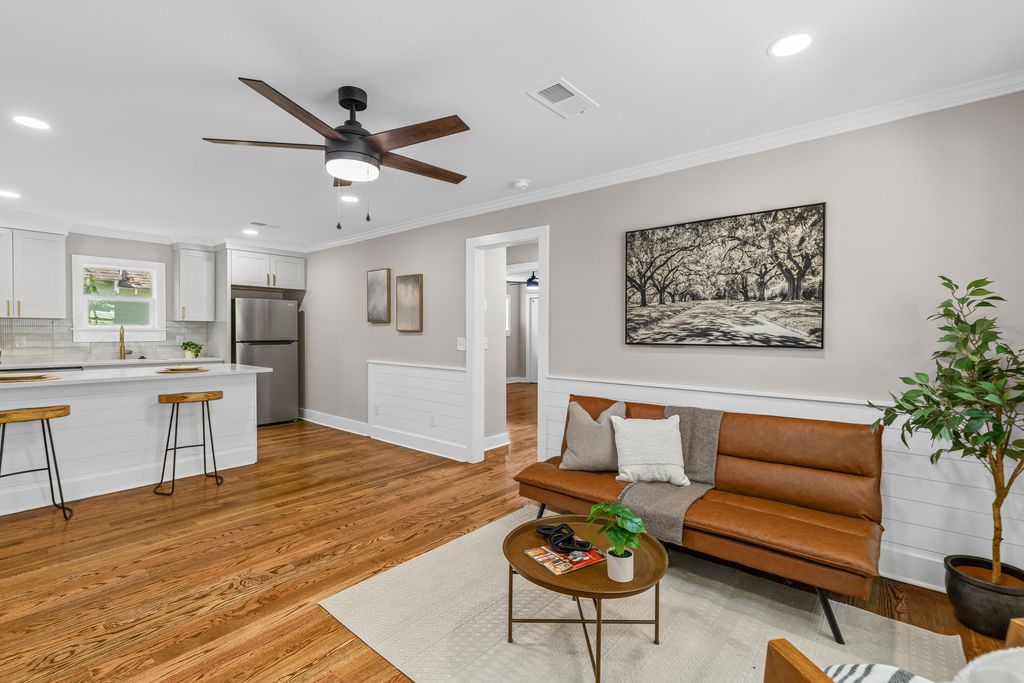 Photo of 210 Live Oak Avenue, Charleston, SC 29407 (MLS # 26006078)