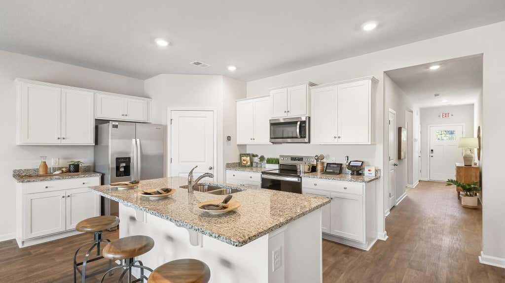 Photo of 1057 Laurel Oaks Drive, Summerville, SC 29483 (MLS # 26021606)