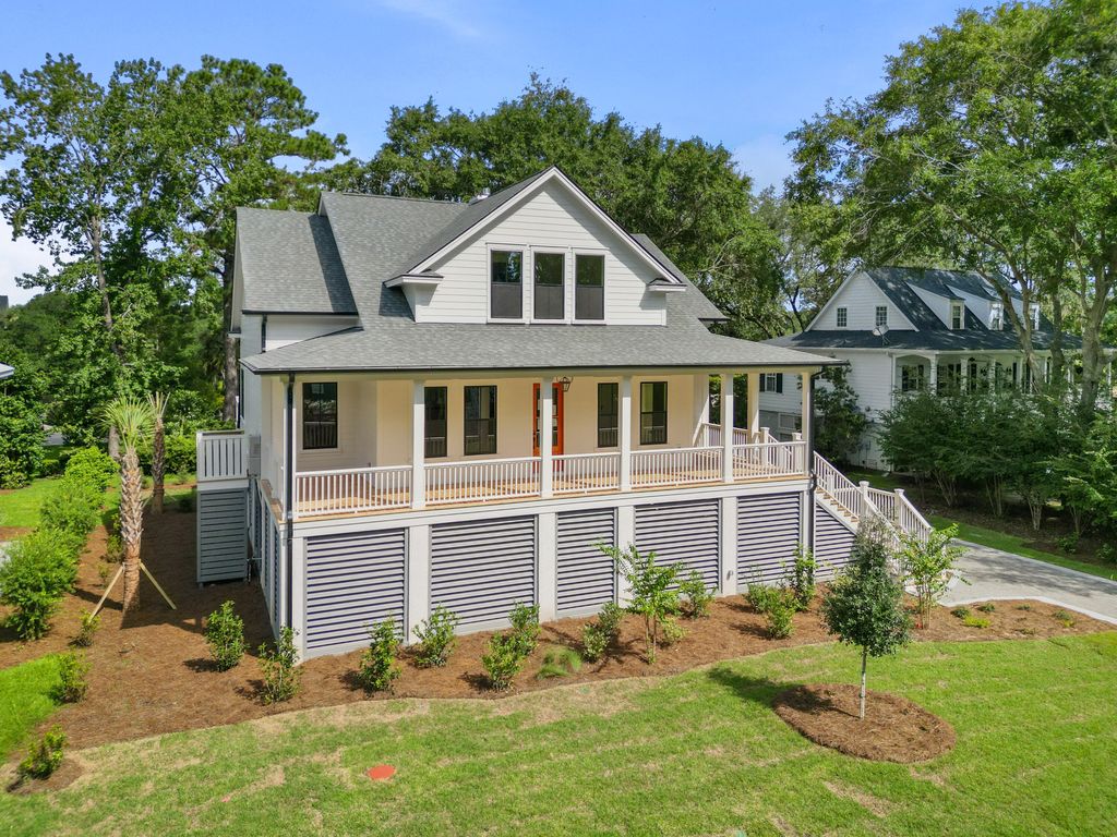 Photo of 4715 Gold Cup Lane, Hollywood, SC 29449 (MLS # 25022540)