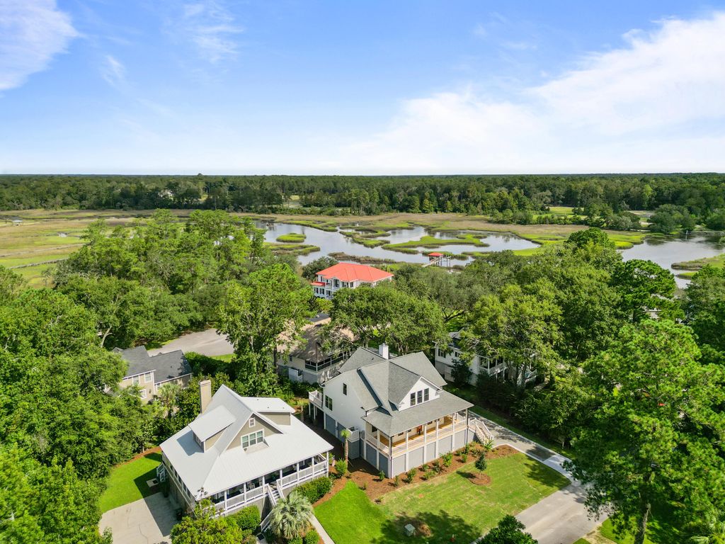 Photo of 4715 Gold Cup Lane, Hollywood, SC 29449 (MLS # 25022540)