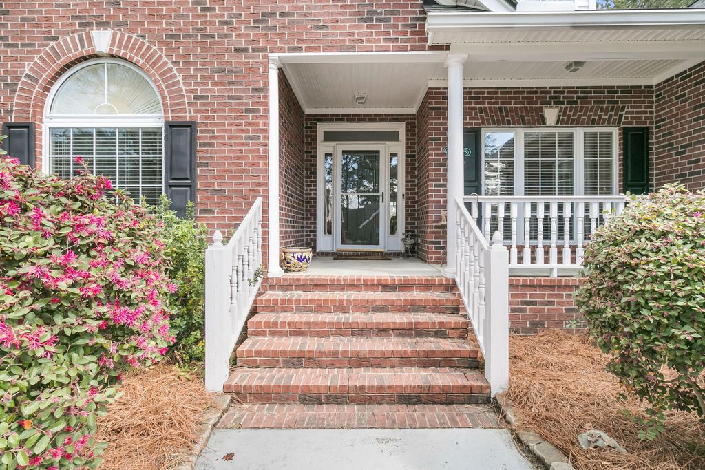 Photo of 411 Prestwick Court, Summerville, SC 29483 (MLS # 26007043)