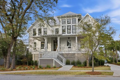 Photo of 457 Lesesne Street, Charleston, SC 29492 (MLS # 26007659)
