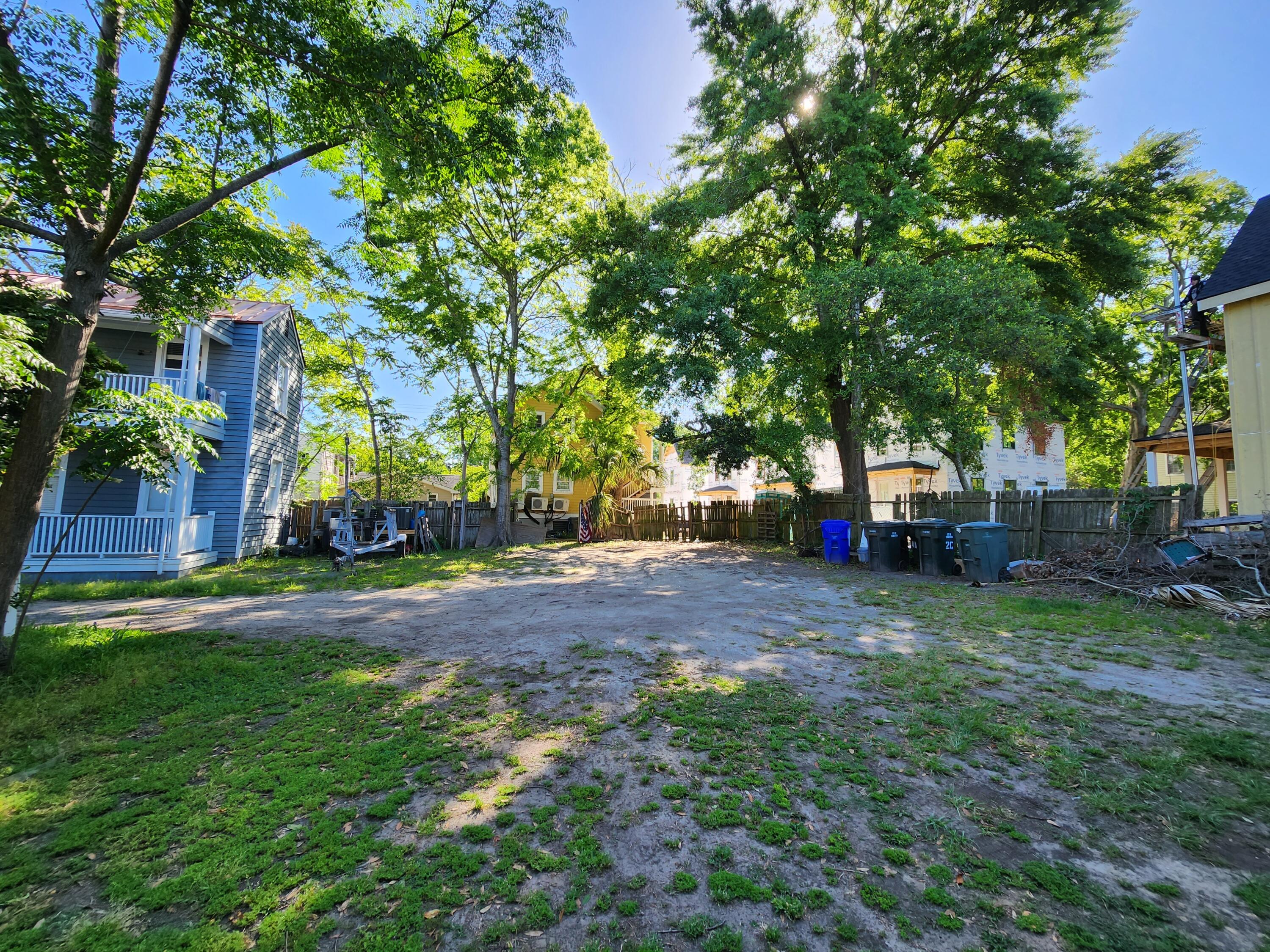 3 Hampden Court