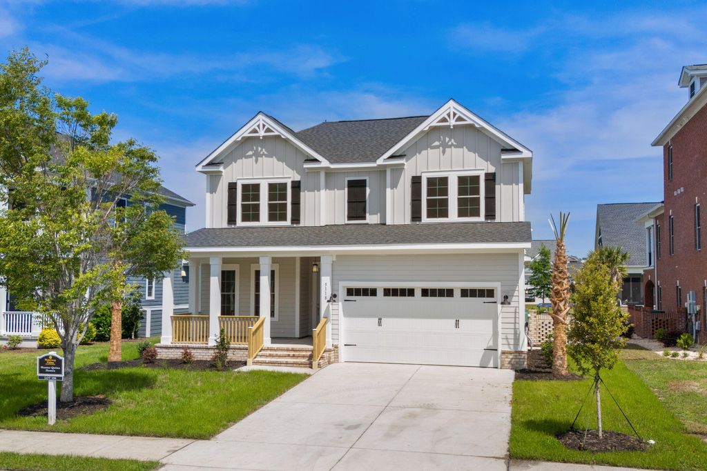 Photo of 800 Creek Pointe Drive, Moncks Corner, SC 29461 (MLS # 25025830)