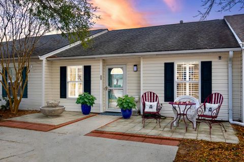 Photo of 1516 Blaze Lane, Charleston, SC 29412 (MLS # 25032741)