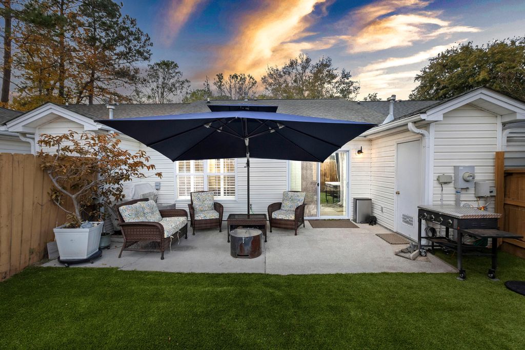 Photo of 1516 Blaze Lane, Charleston, SC 29412 (MLS # 25032741)