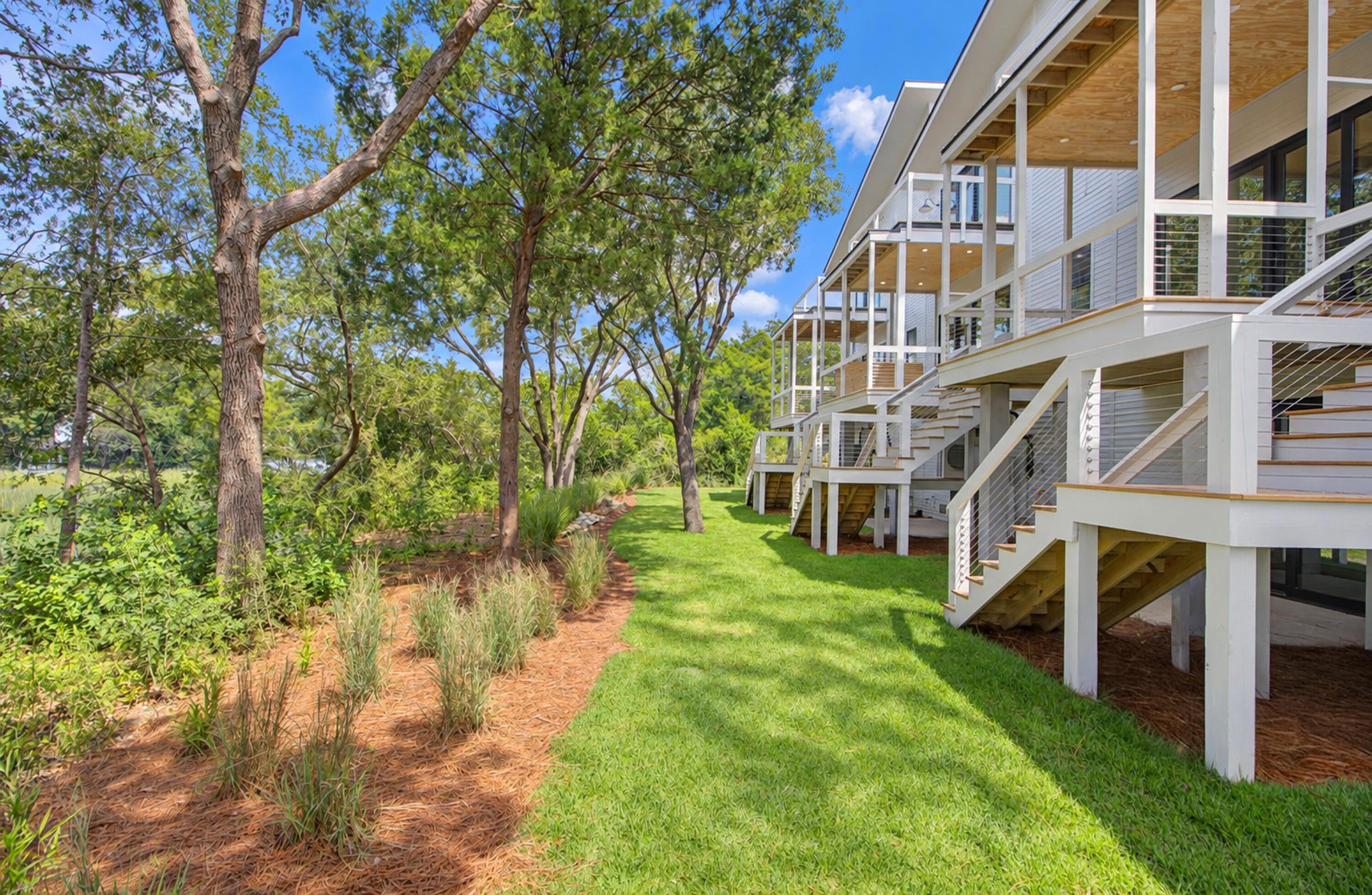 814 Curved Creek Court 3