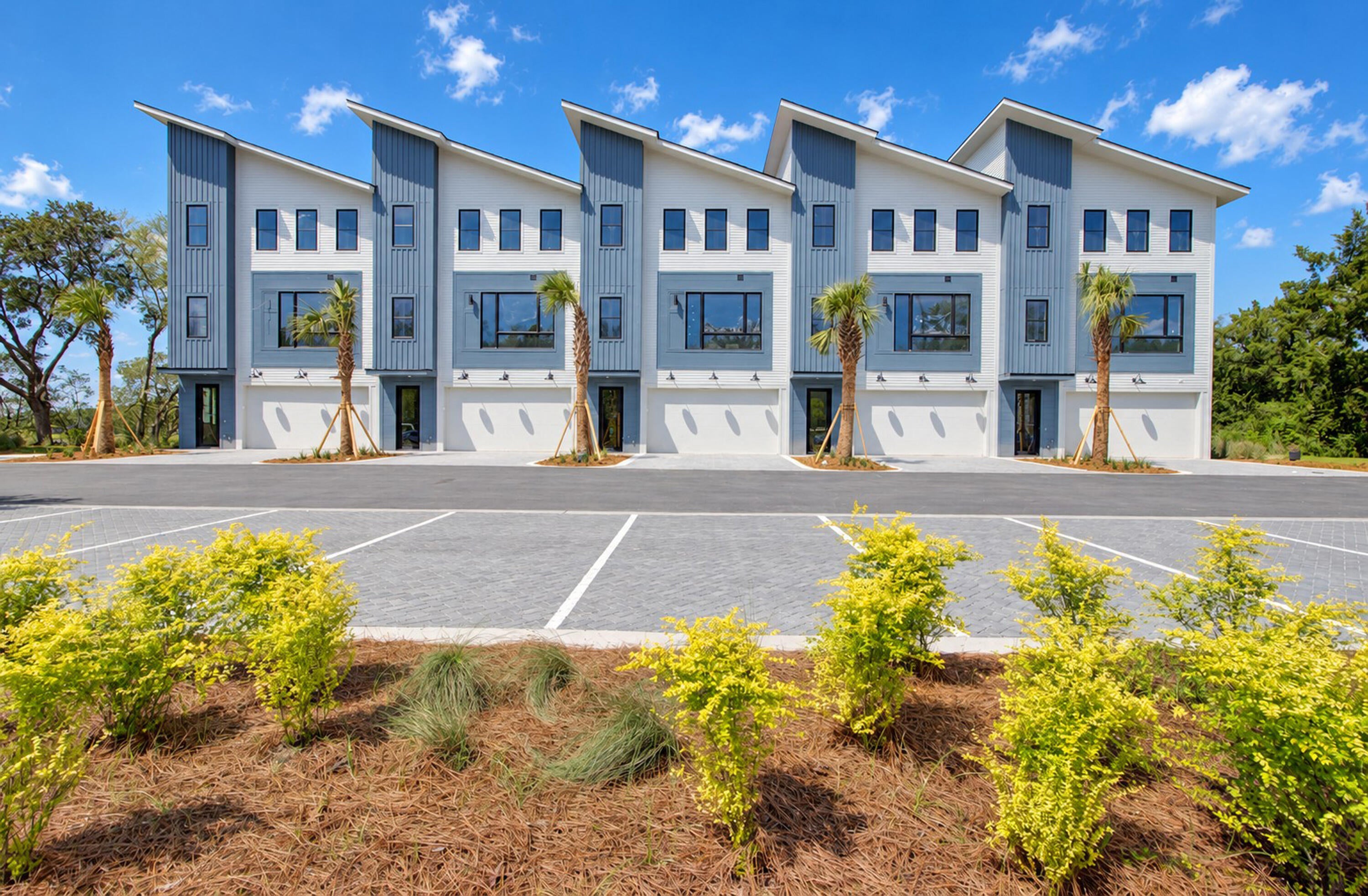 814 Curved Creek Court 3