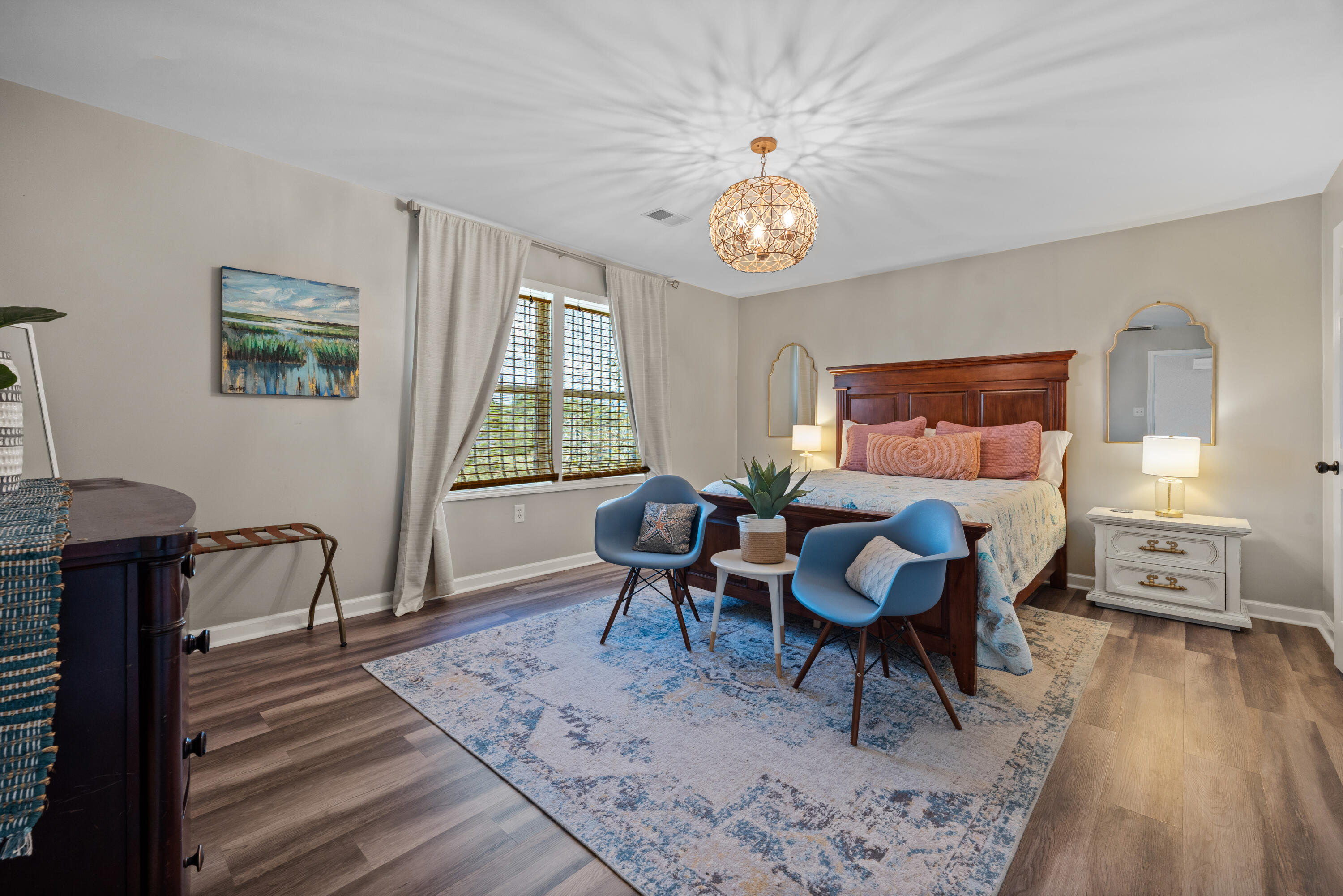 3810 Marshfield Road
