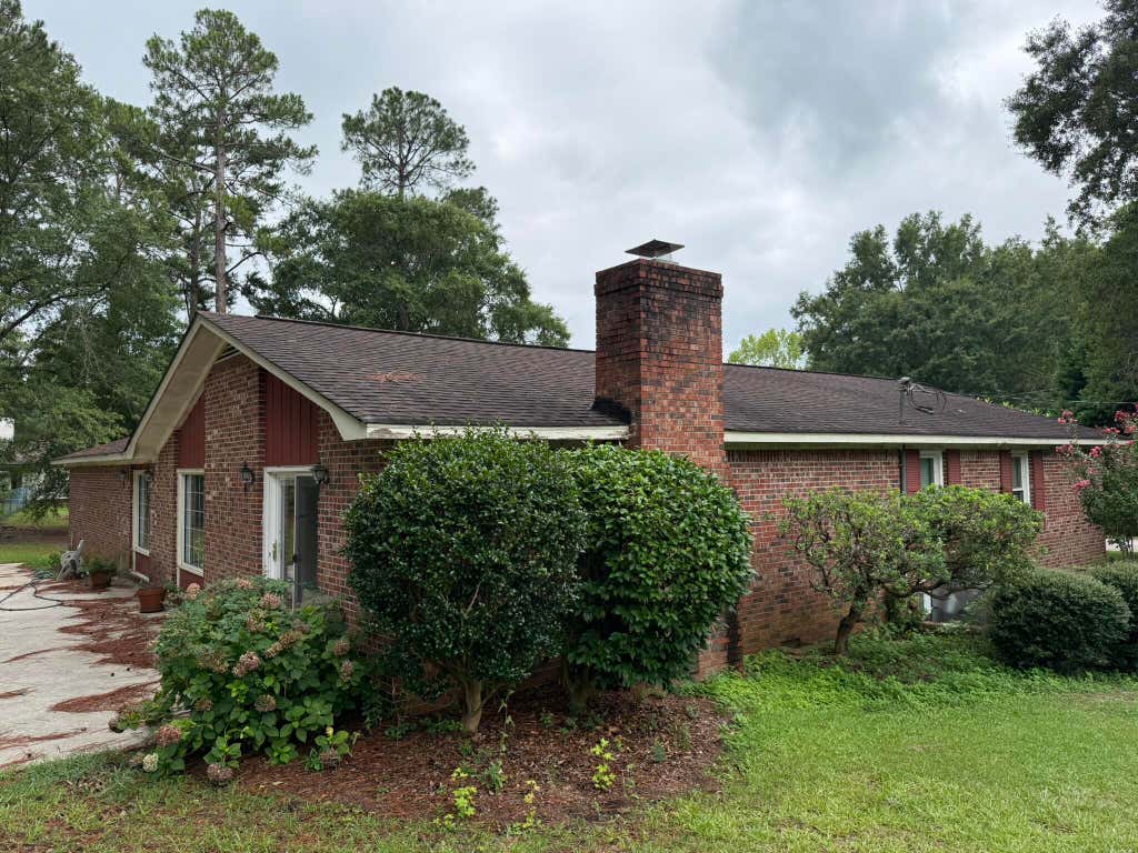 Photo of 2218 NE Pineridge Street, Orangeburg, SC 29118 (MLS # 26022318)