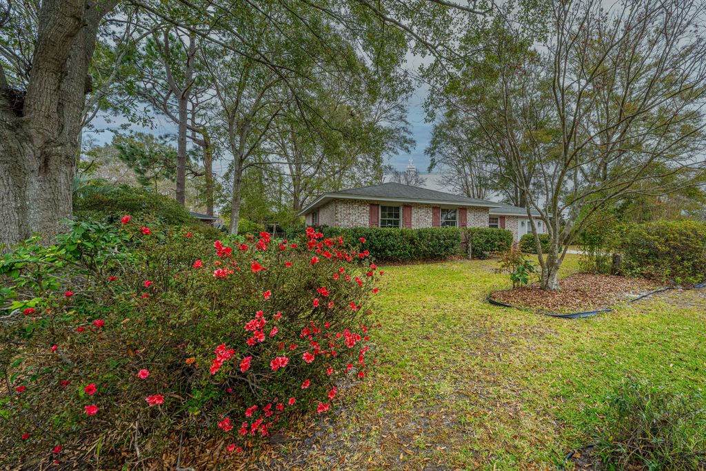 Photo of 4408 Garwood Drive, Ladson, SC 29456 (MLS # 25031577)