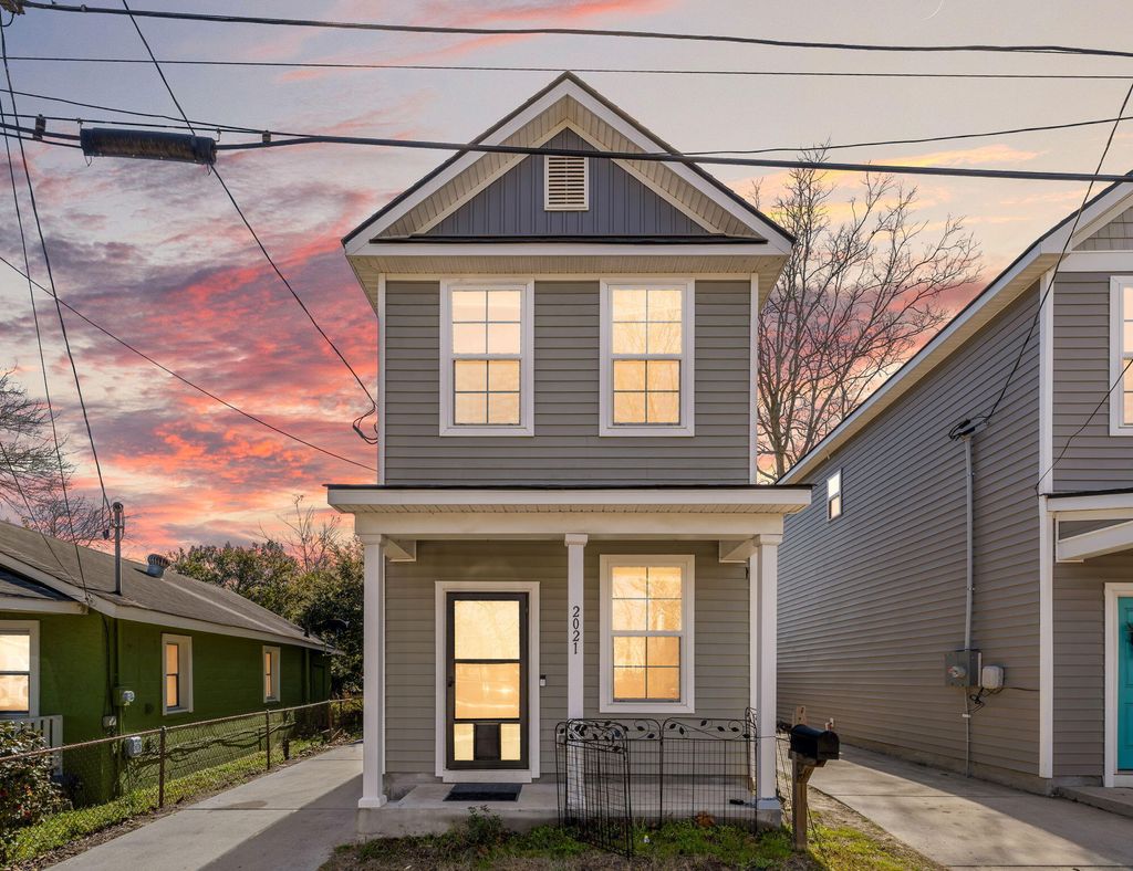 Photo of 2021 Comstock Avenue, North Charleston, SC 29405 (MLS # 26003998)