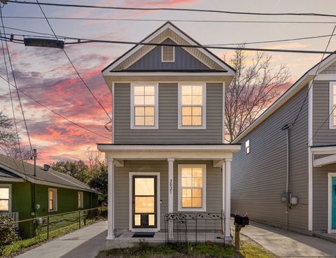 2021 Comstock Avenue North Charleston SC 29405