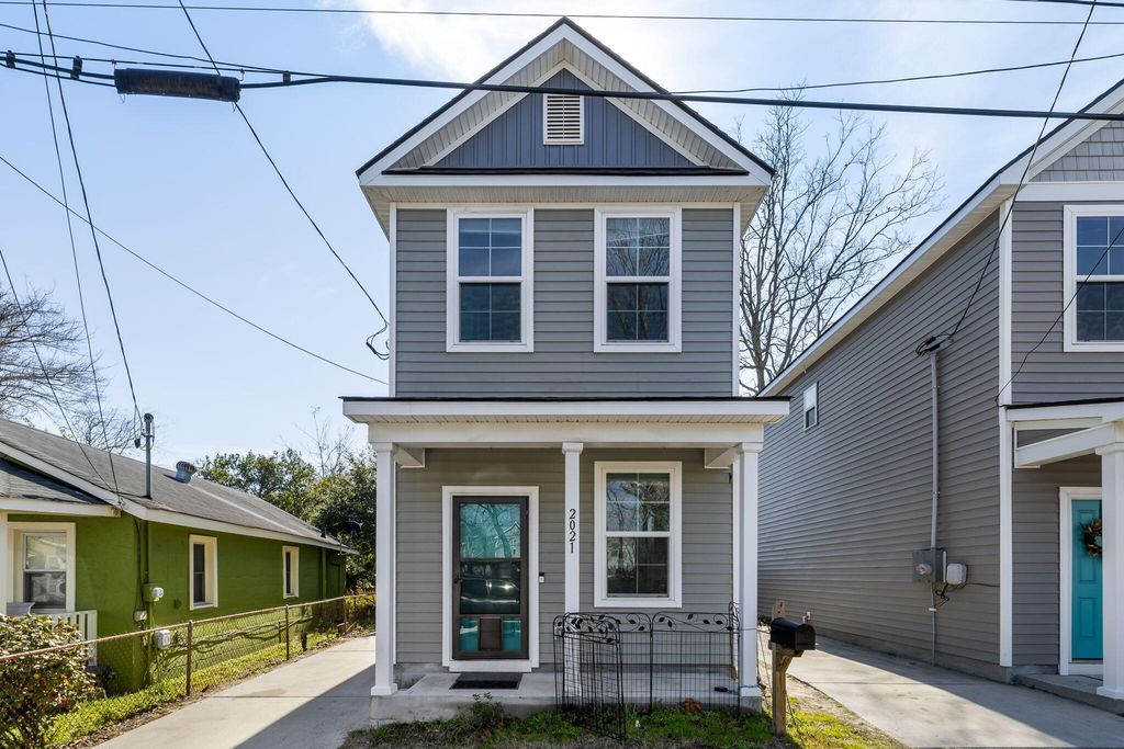 Photo of 2021 Comstock Avenue, North Charleston, SC 29405 (MLS # 26003998)