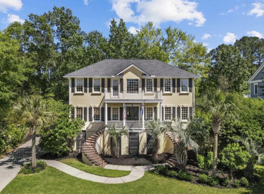Photo of 2041 Ashburton Way, Mount Pleasant, SC 29466 (MLS # 26015552)